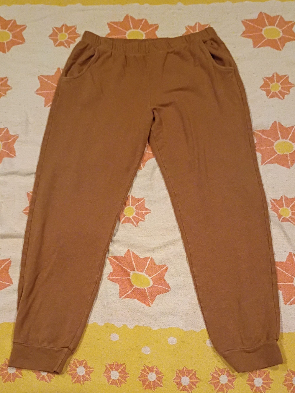 Monrow Tan Lightweight Pants Sweatpants M